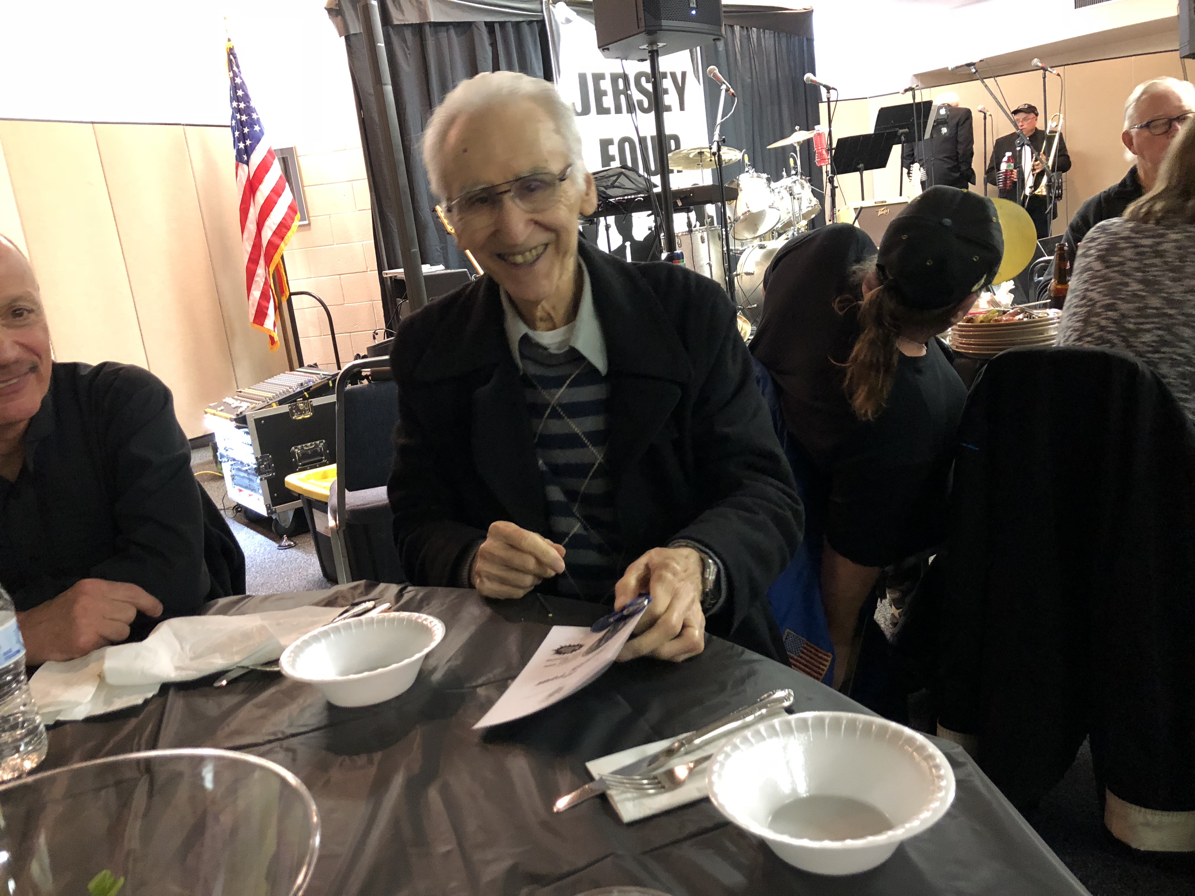 Joe.Long